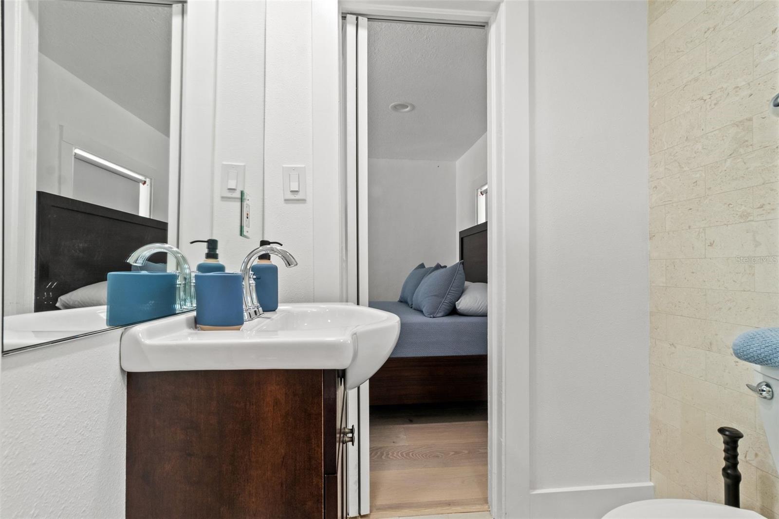 BIDWELLS OAK WOOD ADD - Residential Lease