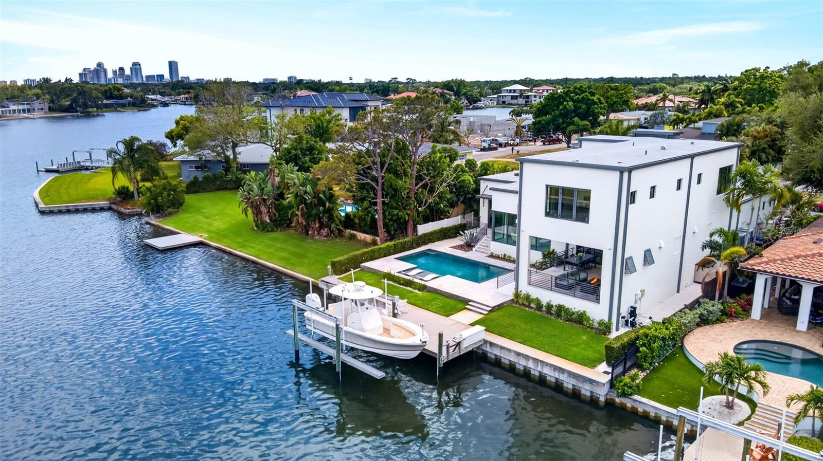 NORTH EAST PARK PLACIDO SHORES - Residential