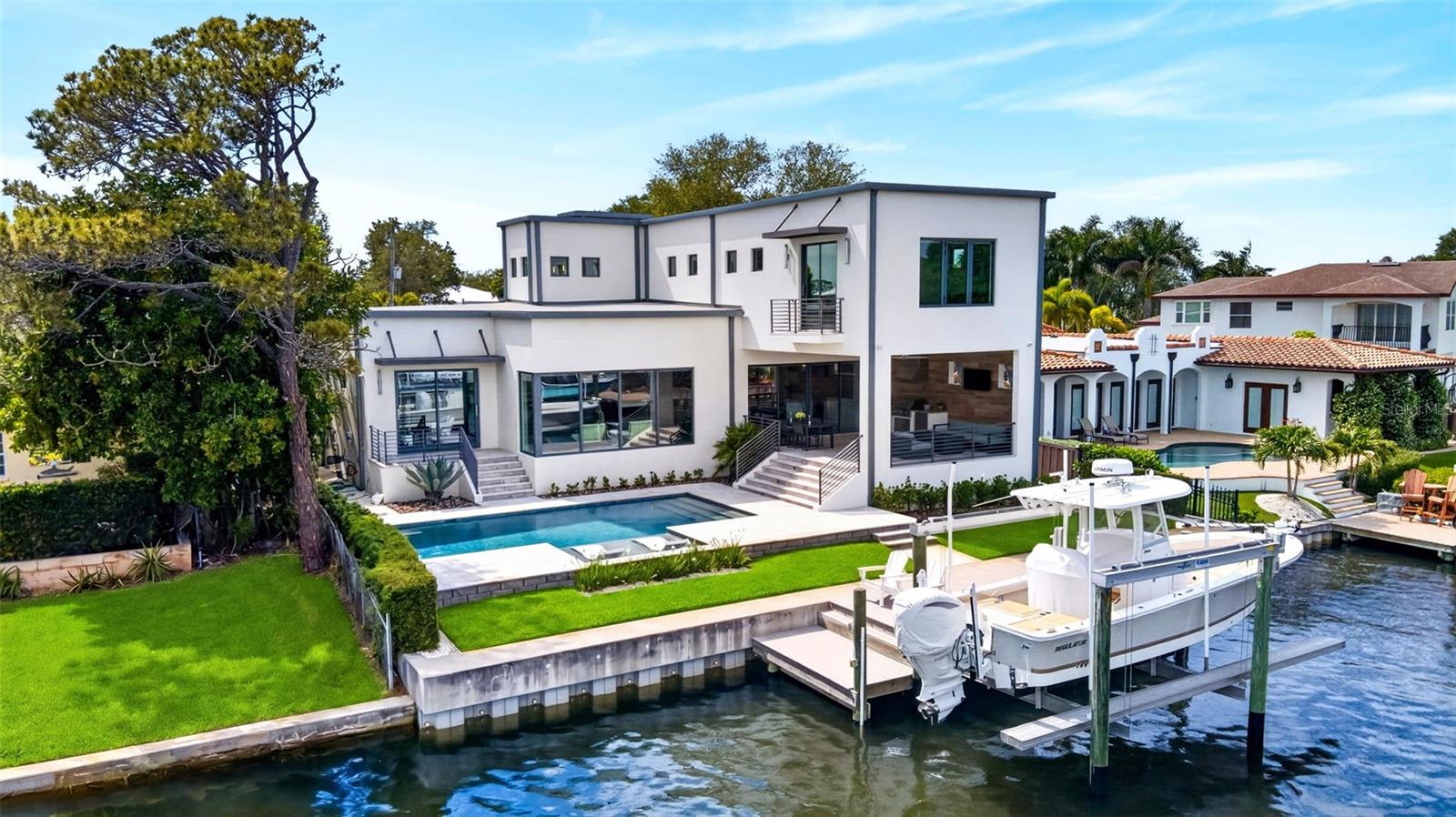 NORTH EAST PARK PLACIDO SHORES - Residential