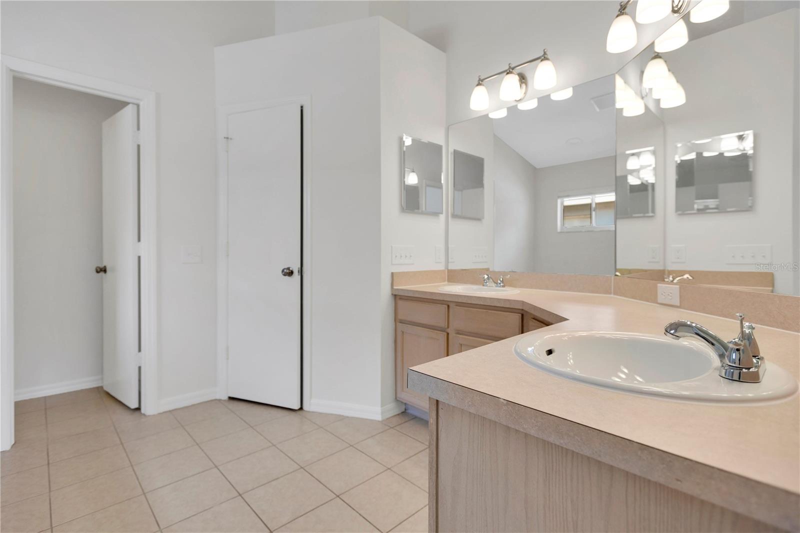 SOUTH POINTE PH 2A 2B - Residential