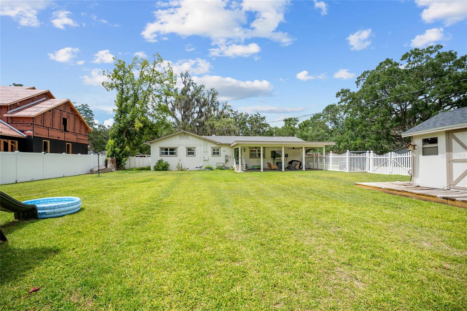 WOODFIELDS UN 04 - Residential