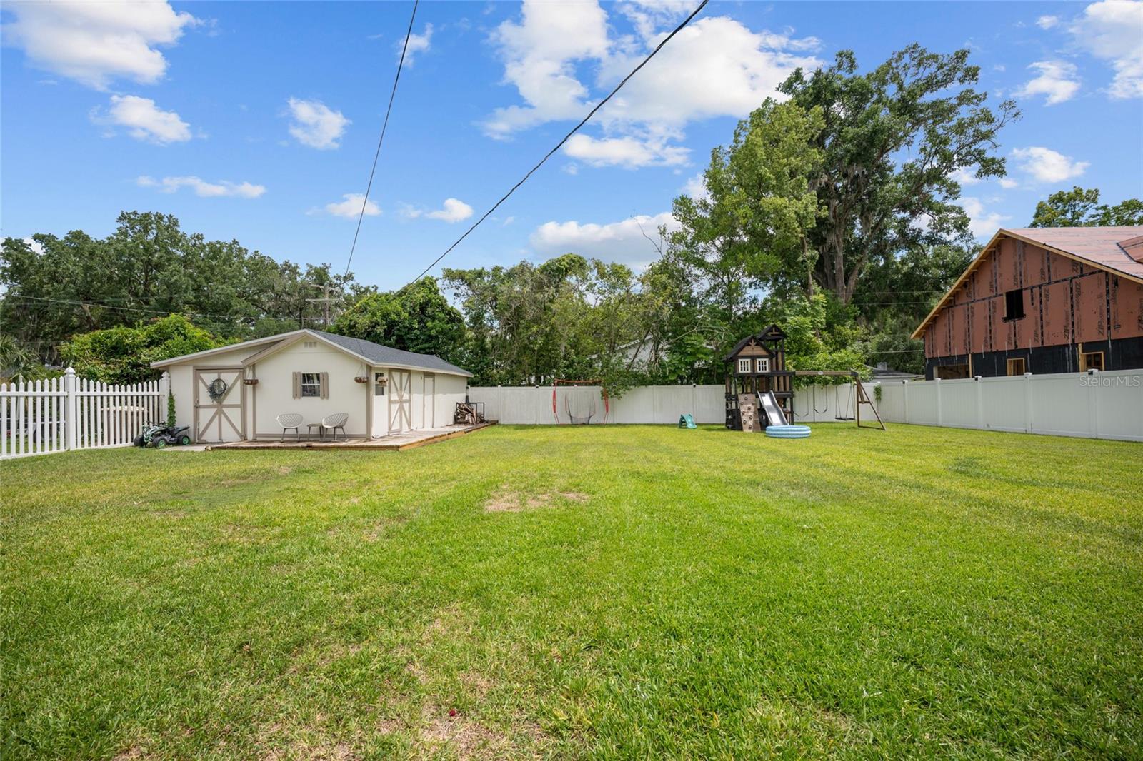 WOODFIELDS UN 04 - Residential
