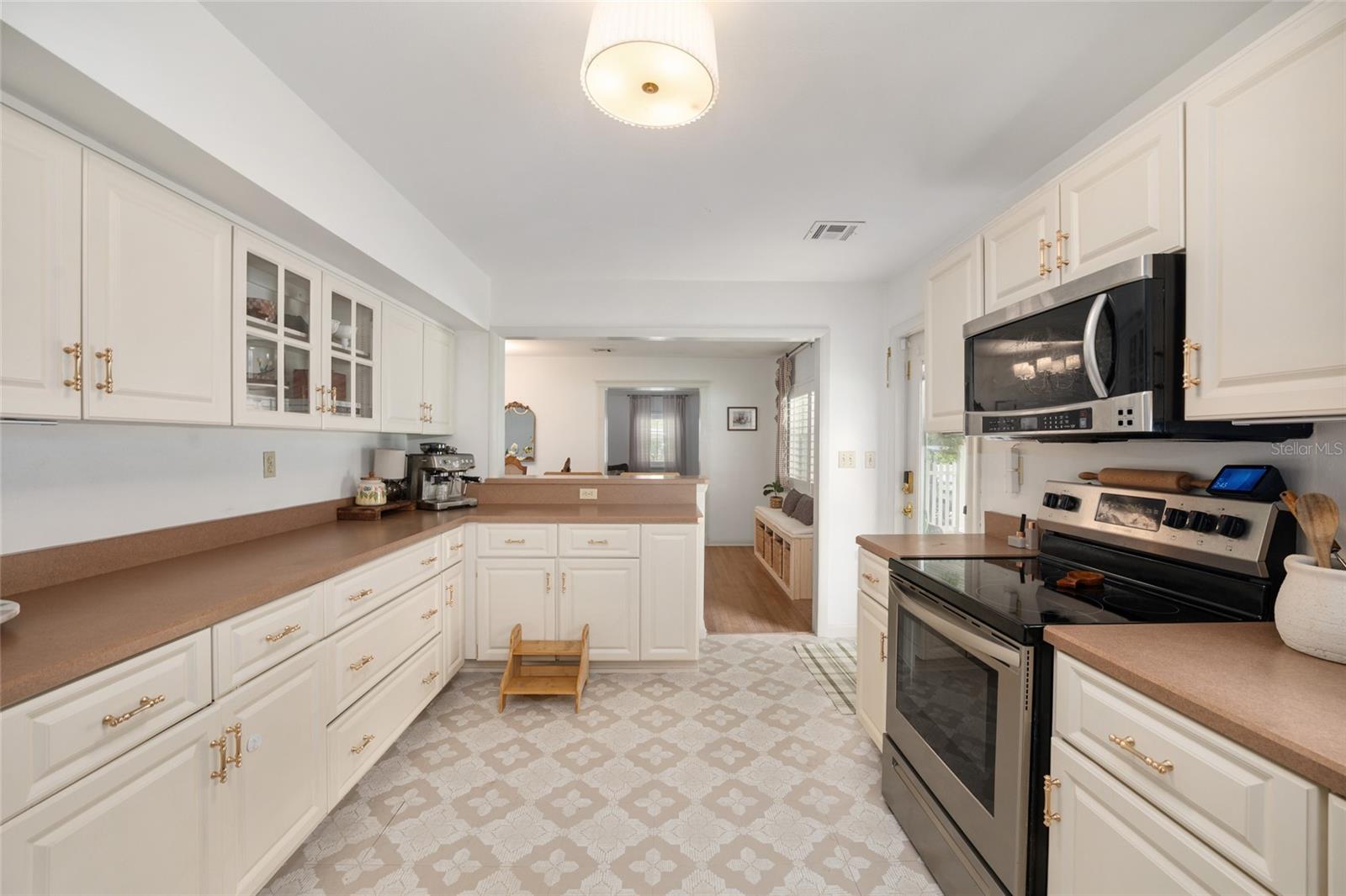 WOODFIELDS UN 04 - Residential