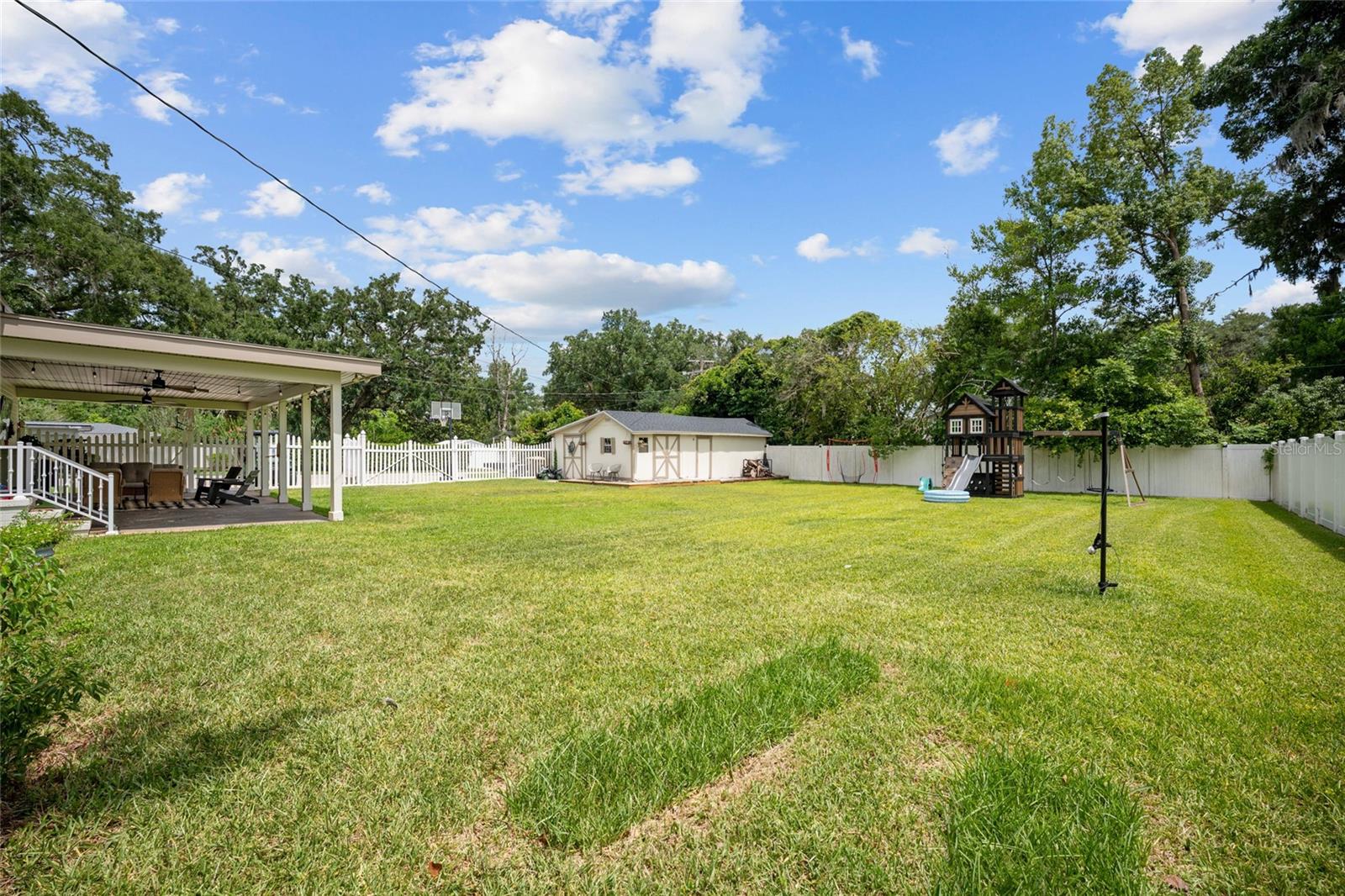 WOODFIELDS UN 04 - Residential