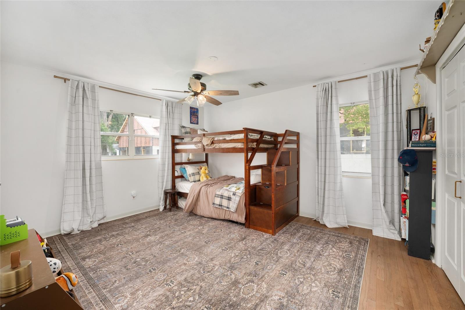 WOODFIELDS UN 04 - Residential