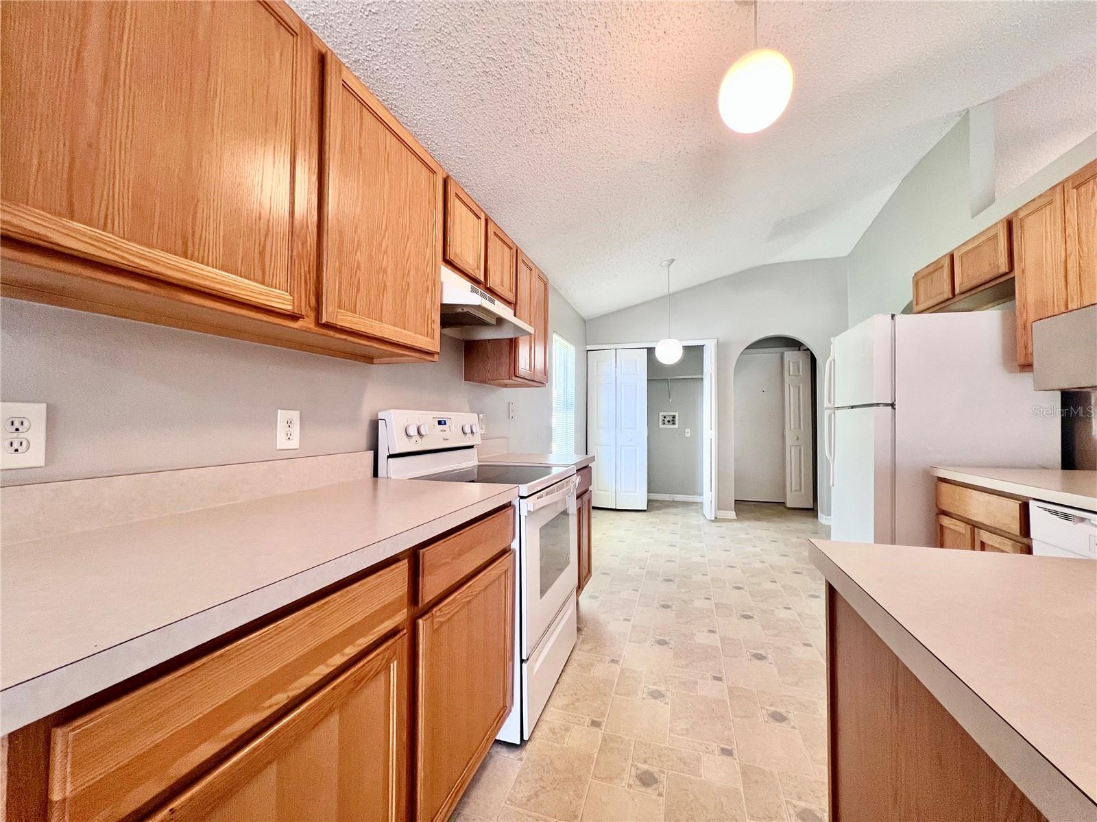 CANOE CREEK ESTATES - Residential