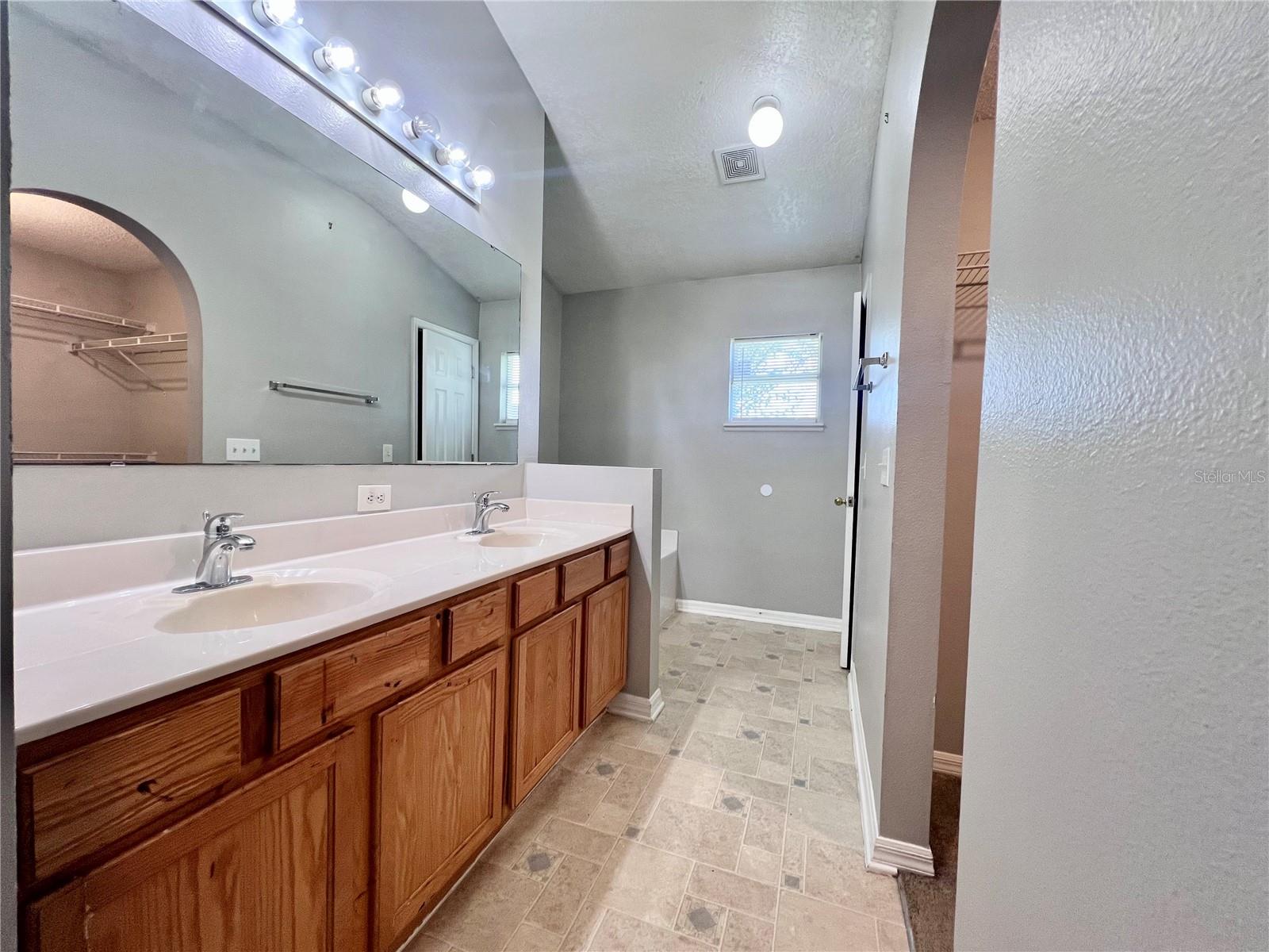 CANOE CREEK ESTATES - Residential
