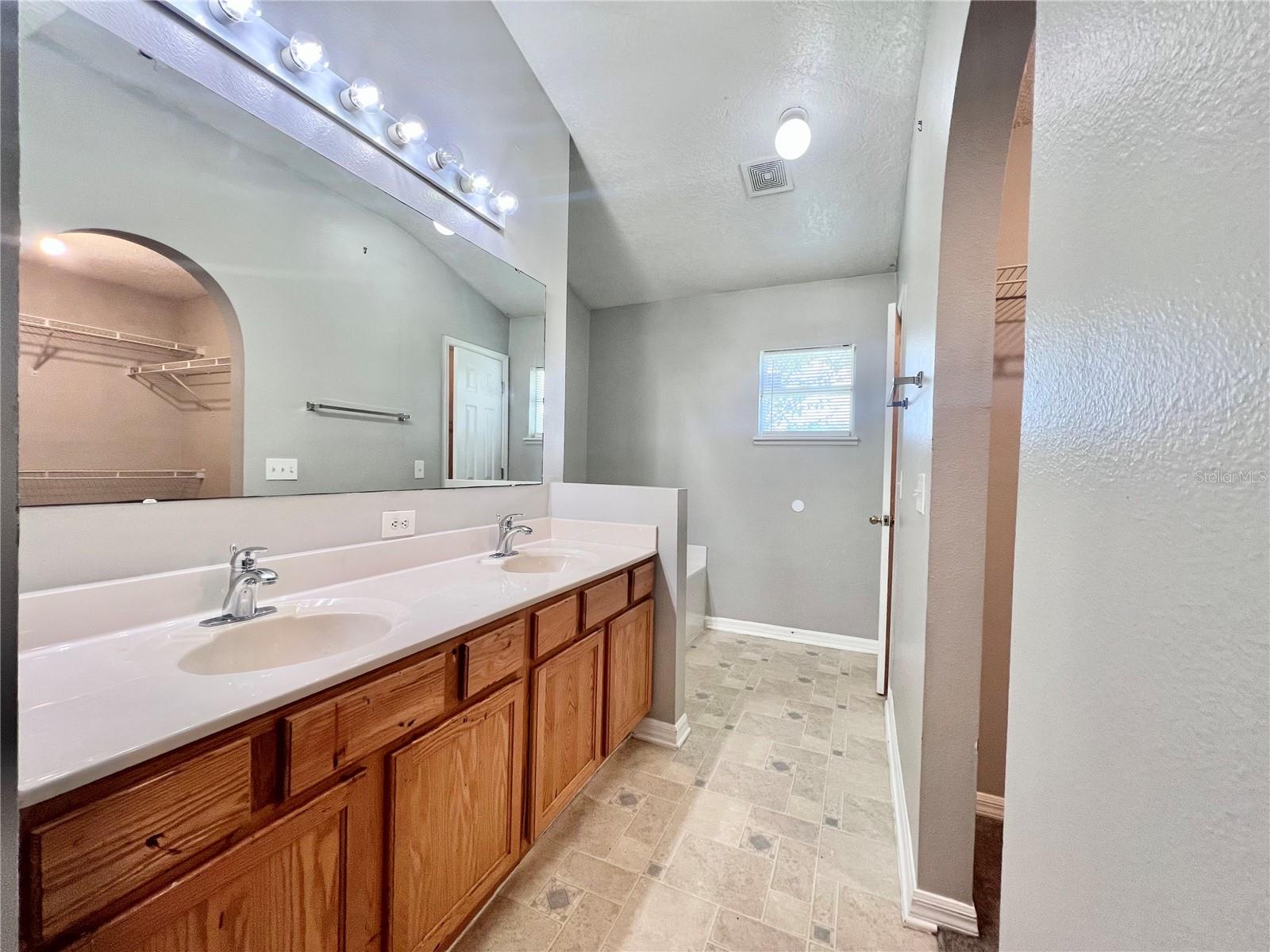 CANOE CREEK ESTATES - Residential