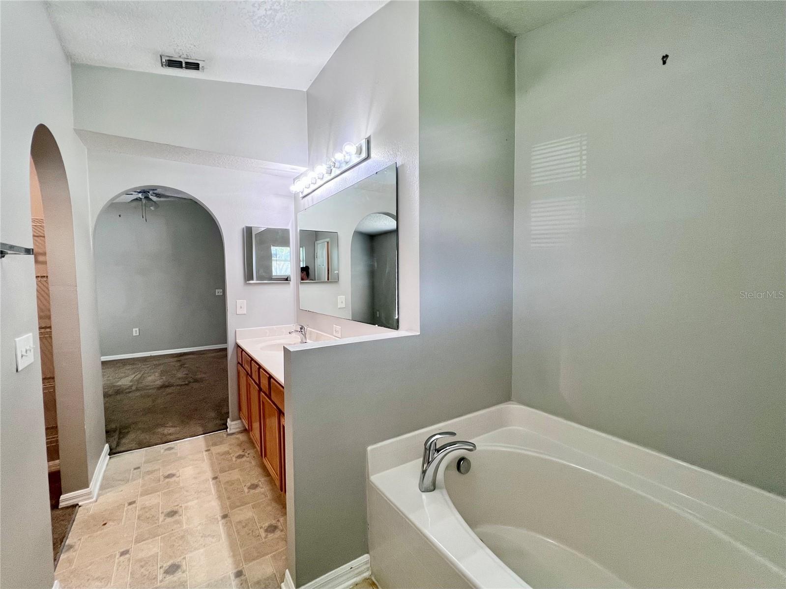 CANOE CREEK ESTATES - Residential