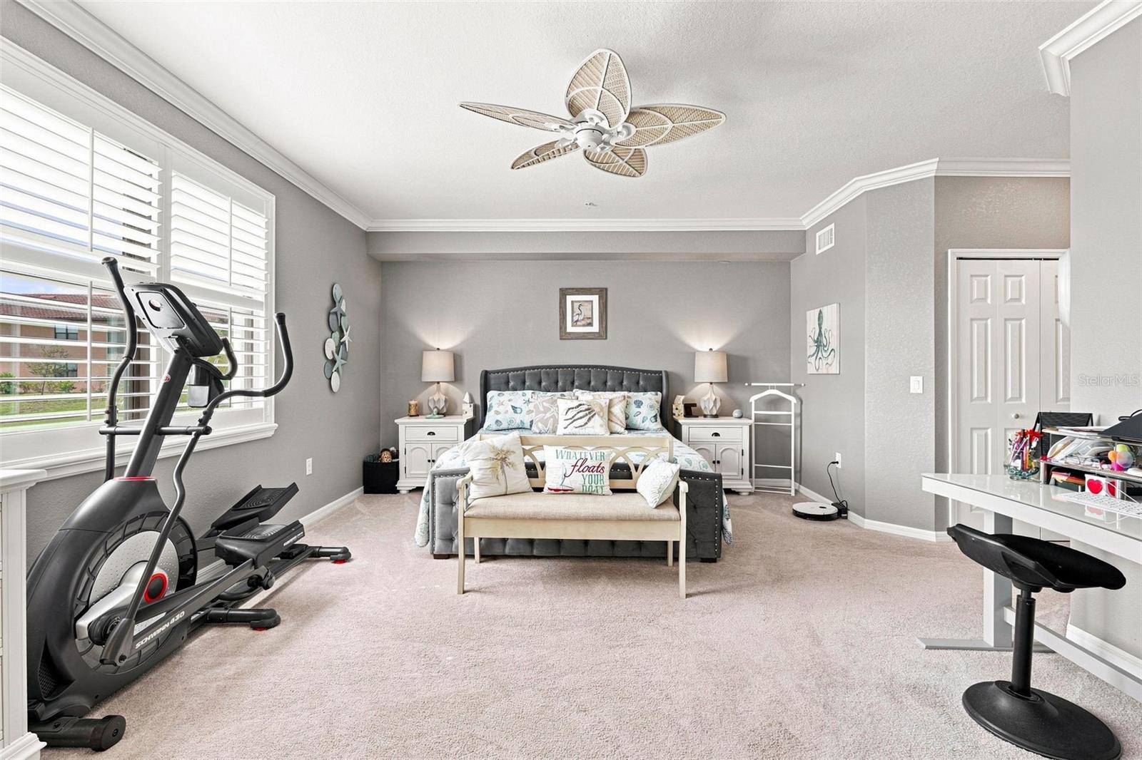 COACH HOMES 4/GRAN PARADISO BL - Residential
