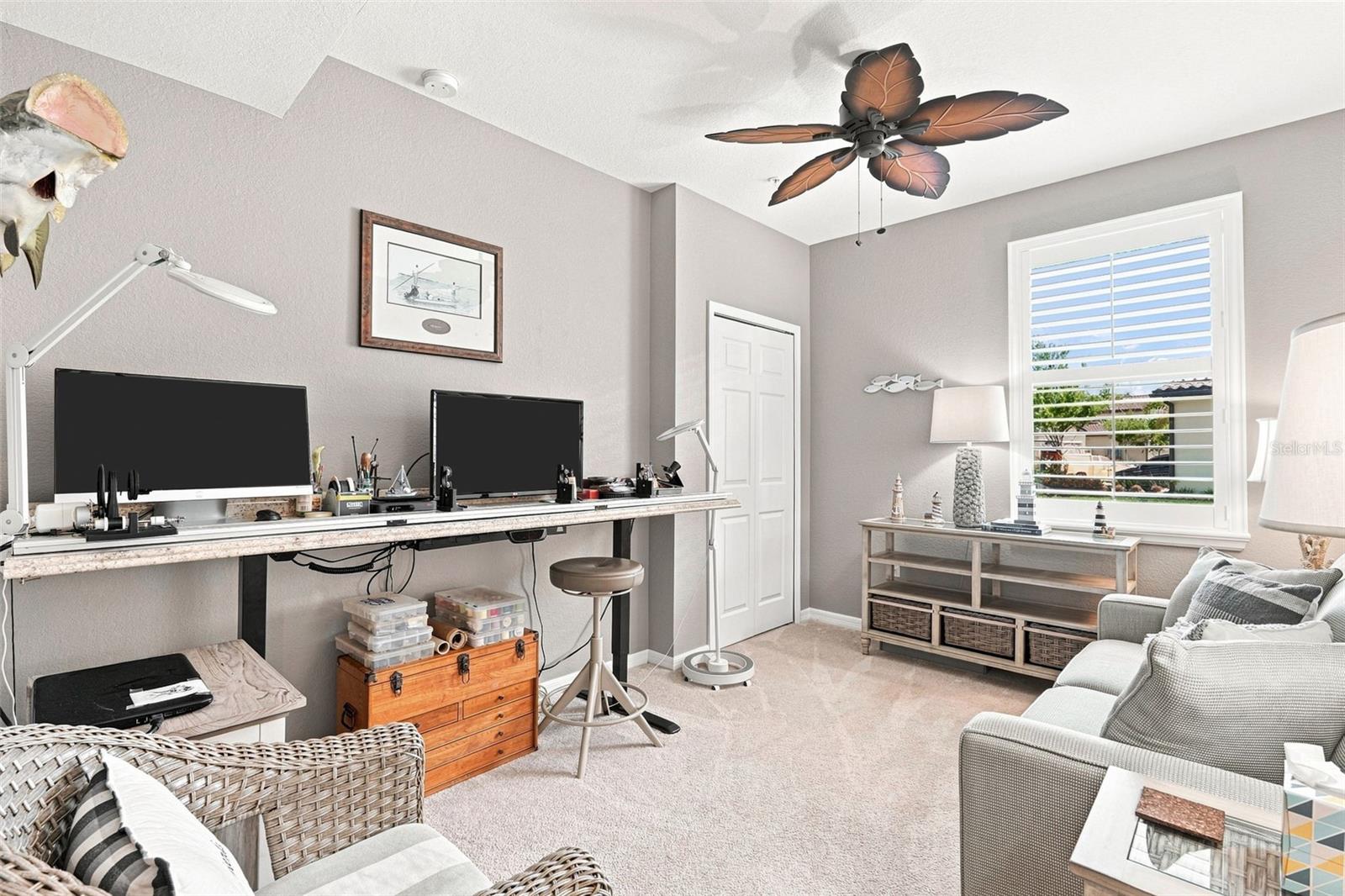 COACH HOMES 4/GRAN PARADISO BL - Residential