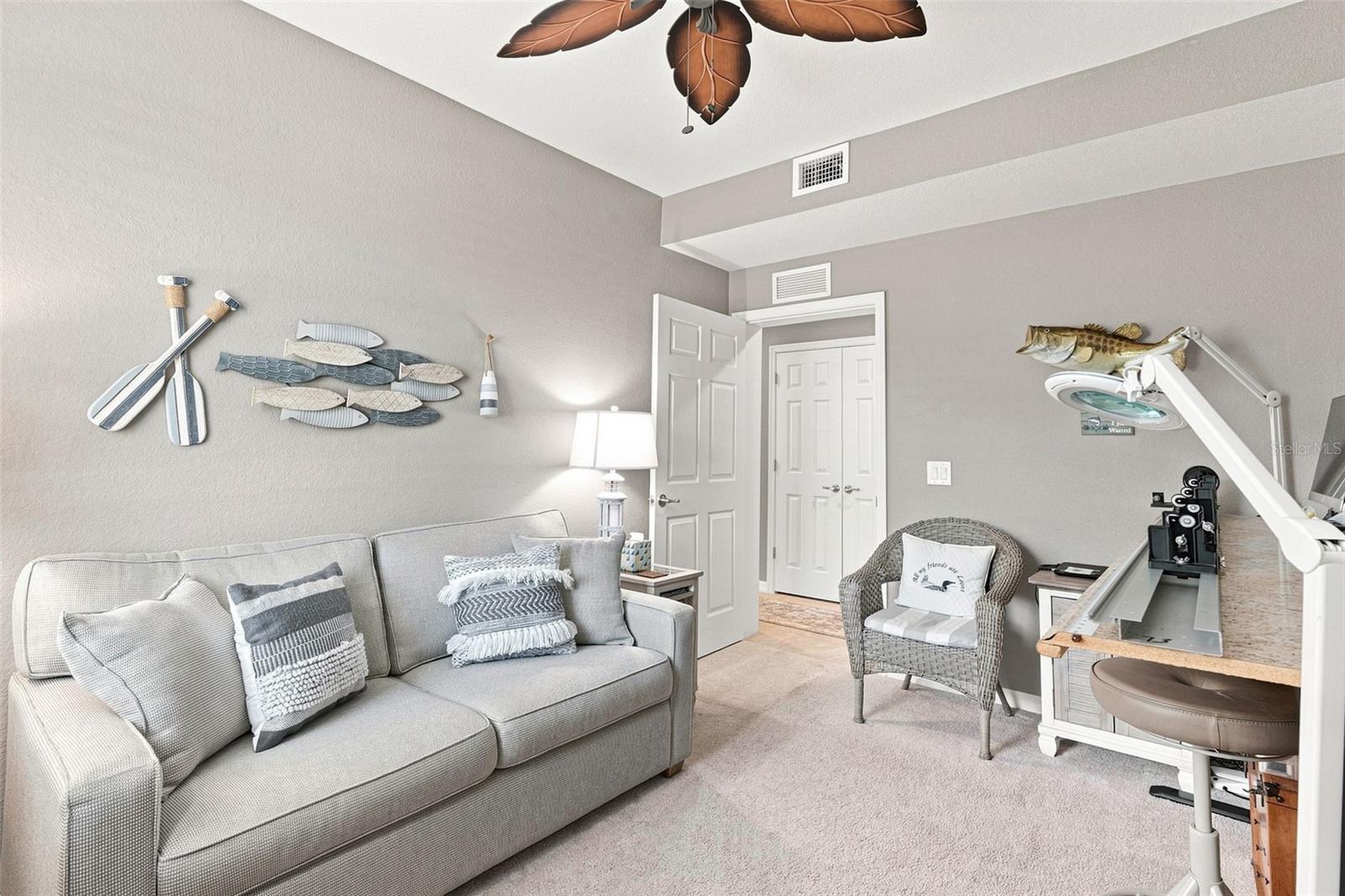COACH HOMES 4/GRAN PARADISO BL - Residential