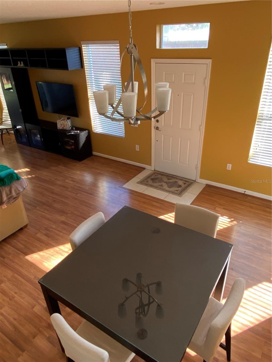 VISTAS AT LAKE HOWELL - Residential Lease