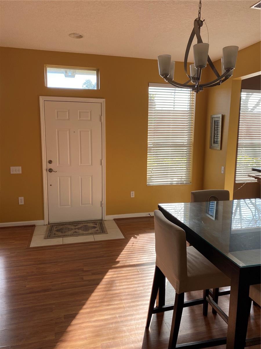 VISTAS AT LAKE HOWELL - Residential Lease