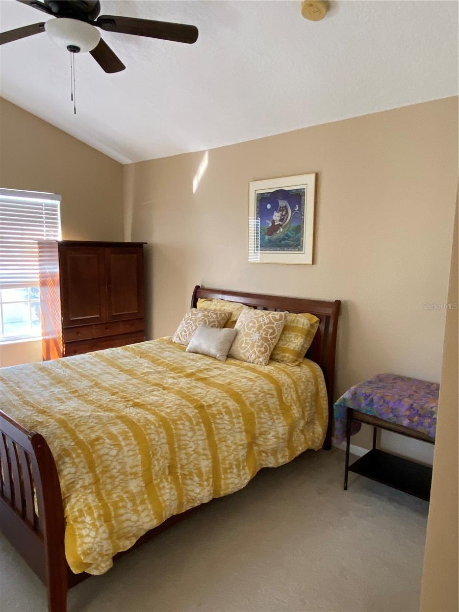 VISTAS AT LAKE HOWELL - Residential Lease