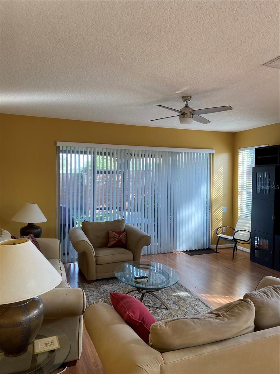 VISTAS AT LAKE HOWELL - Residential Lease
