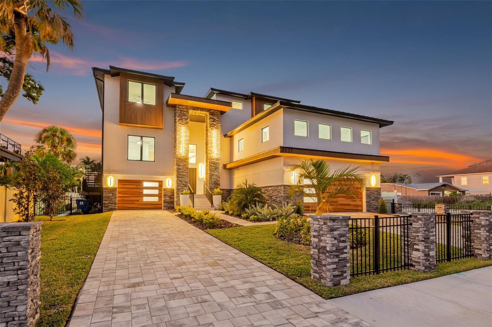 SHORE ACRES EDGEWATER SEC - Residential