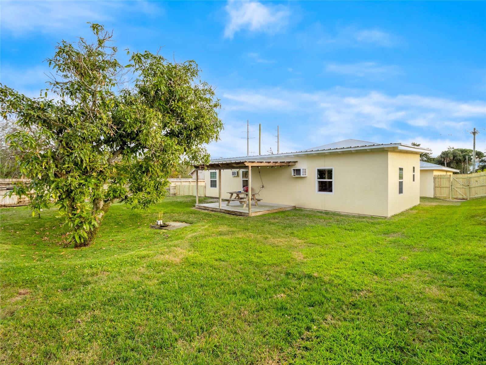 S F TRAVIS ADDN TO COCOA - Residential