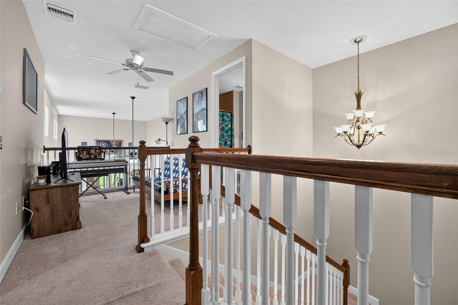 SAVANNAH POINTE - Residential