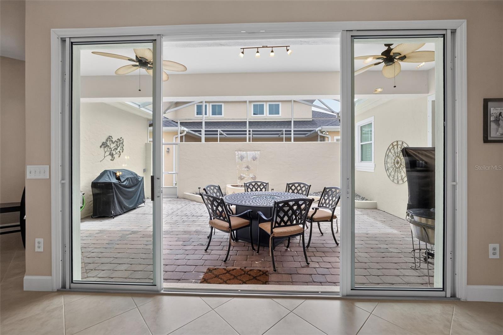 SAVANNAH POINTE - Residential