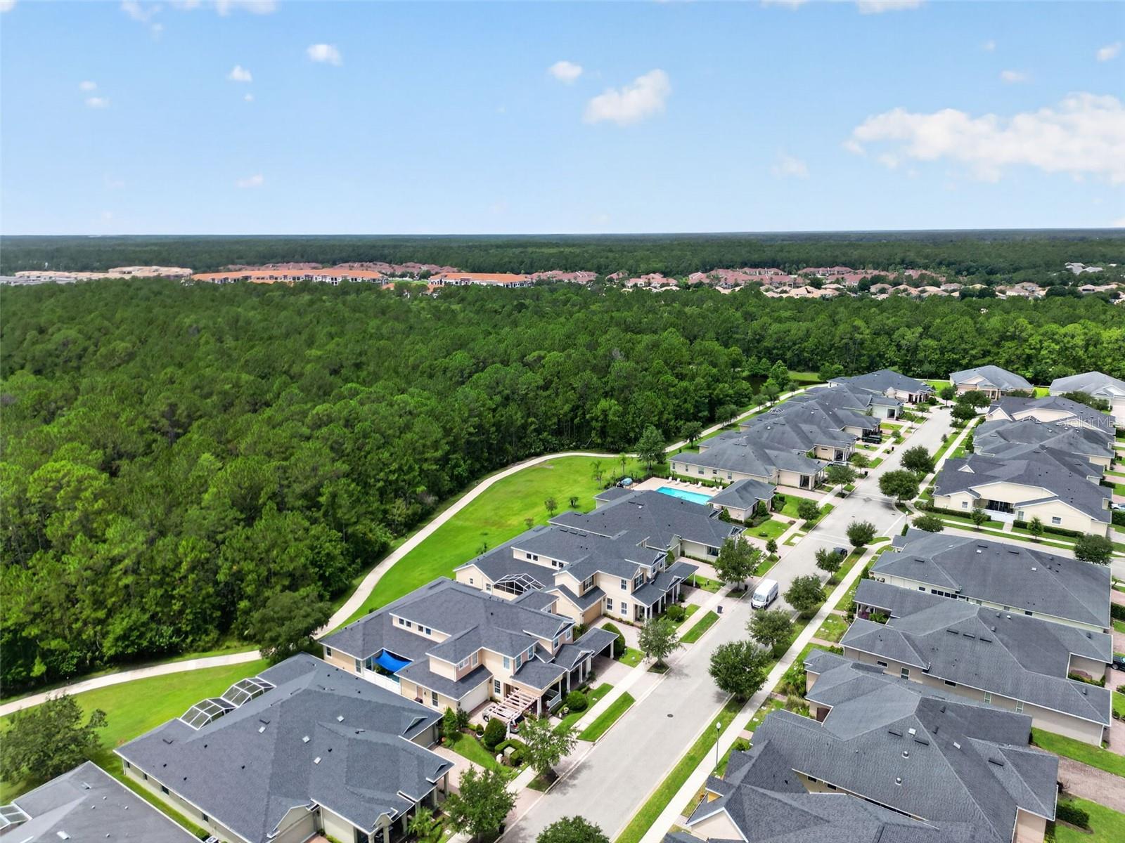 SAVANNAH POINTE - Residential