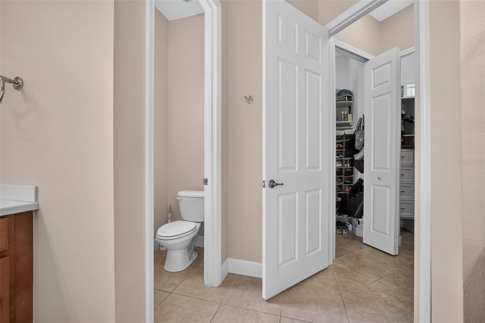 SAVANNAH POINTE - Residential