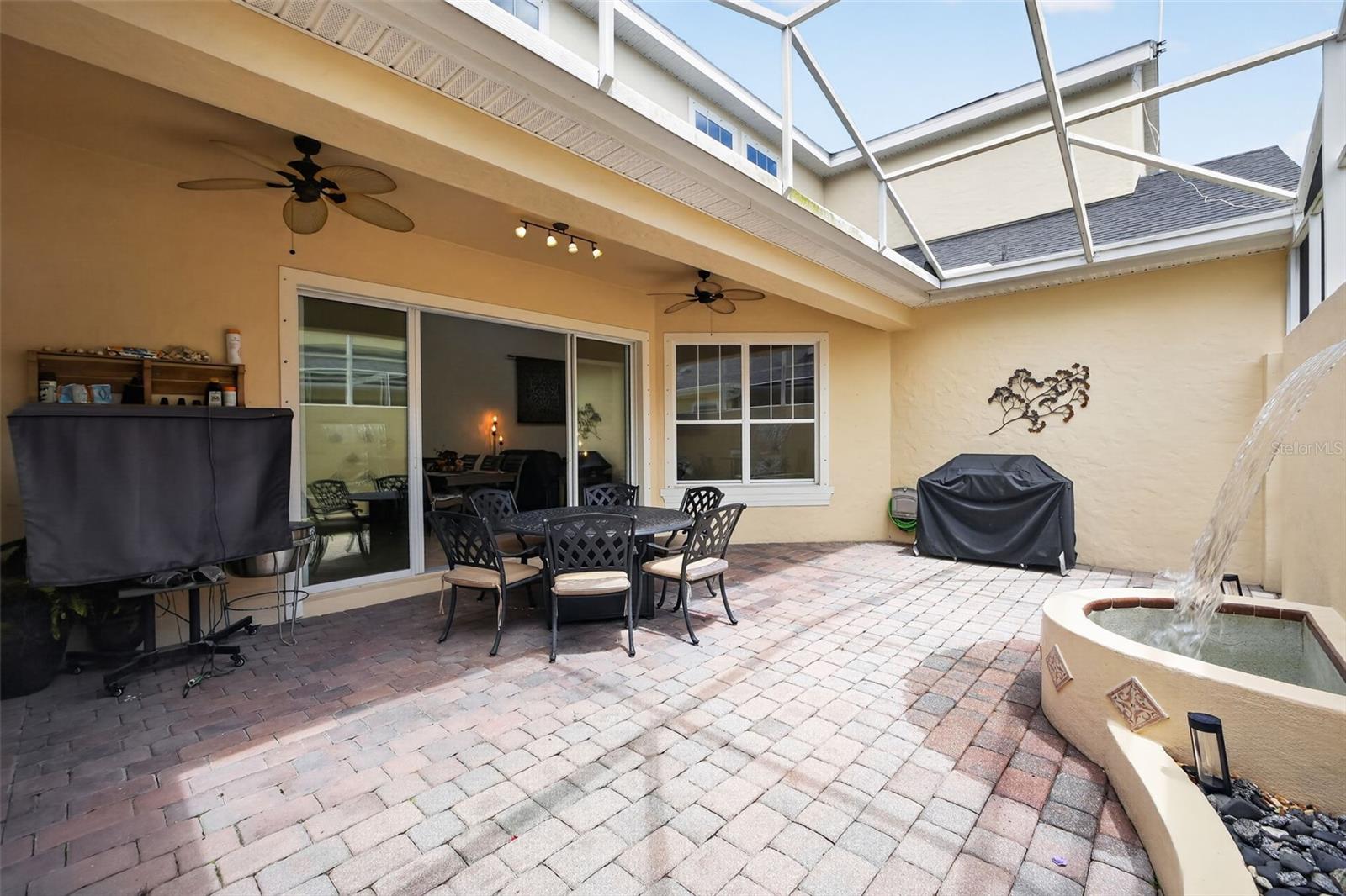 SAVANNAH POINTE - Residential