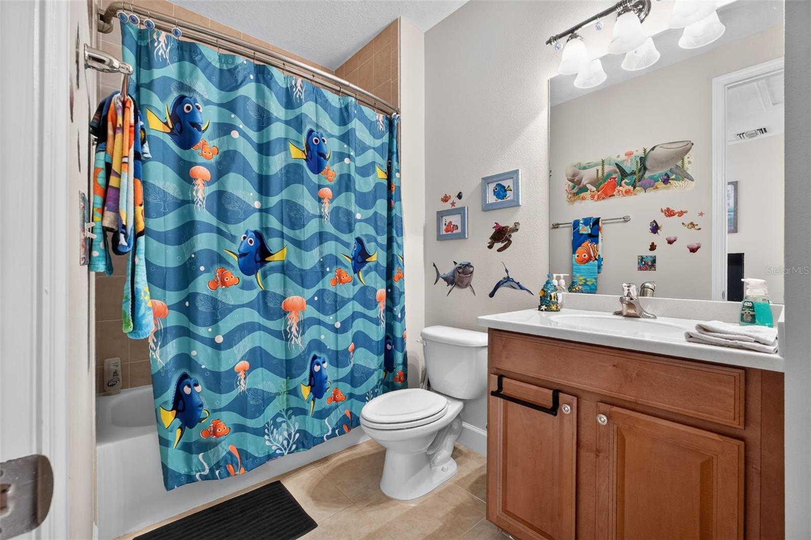 SAVANNAH POINTE - Residential