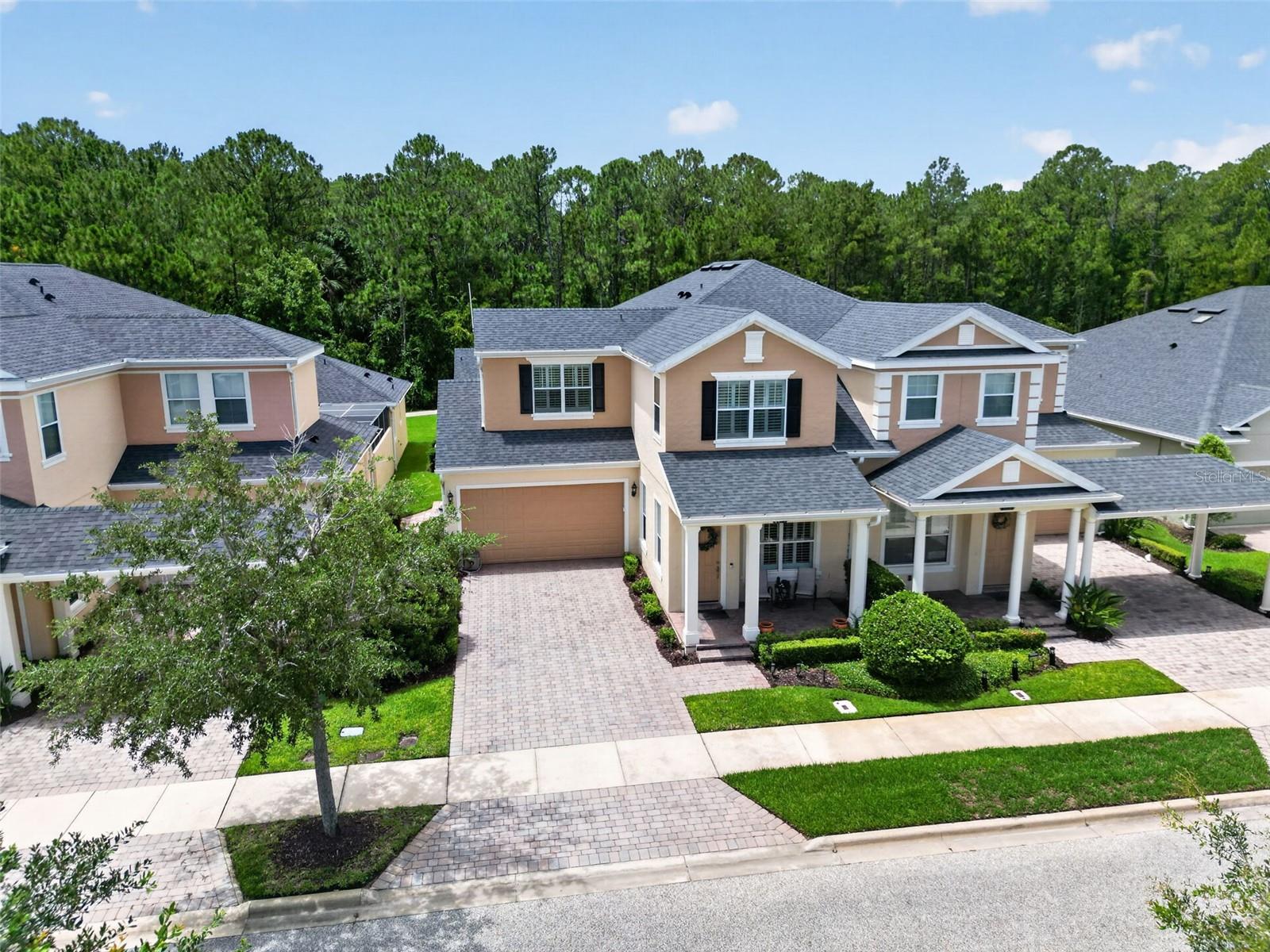 SAVANNAH POINTE - Residential
