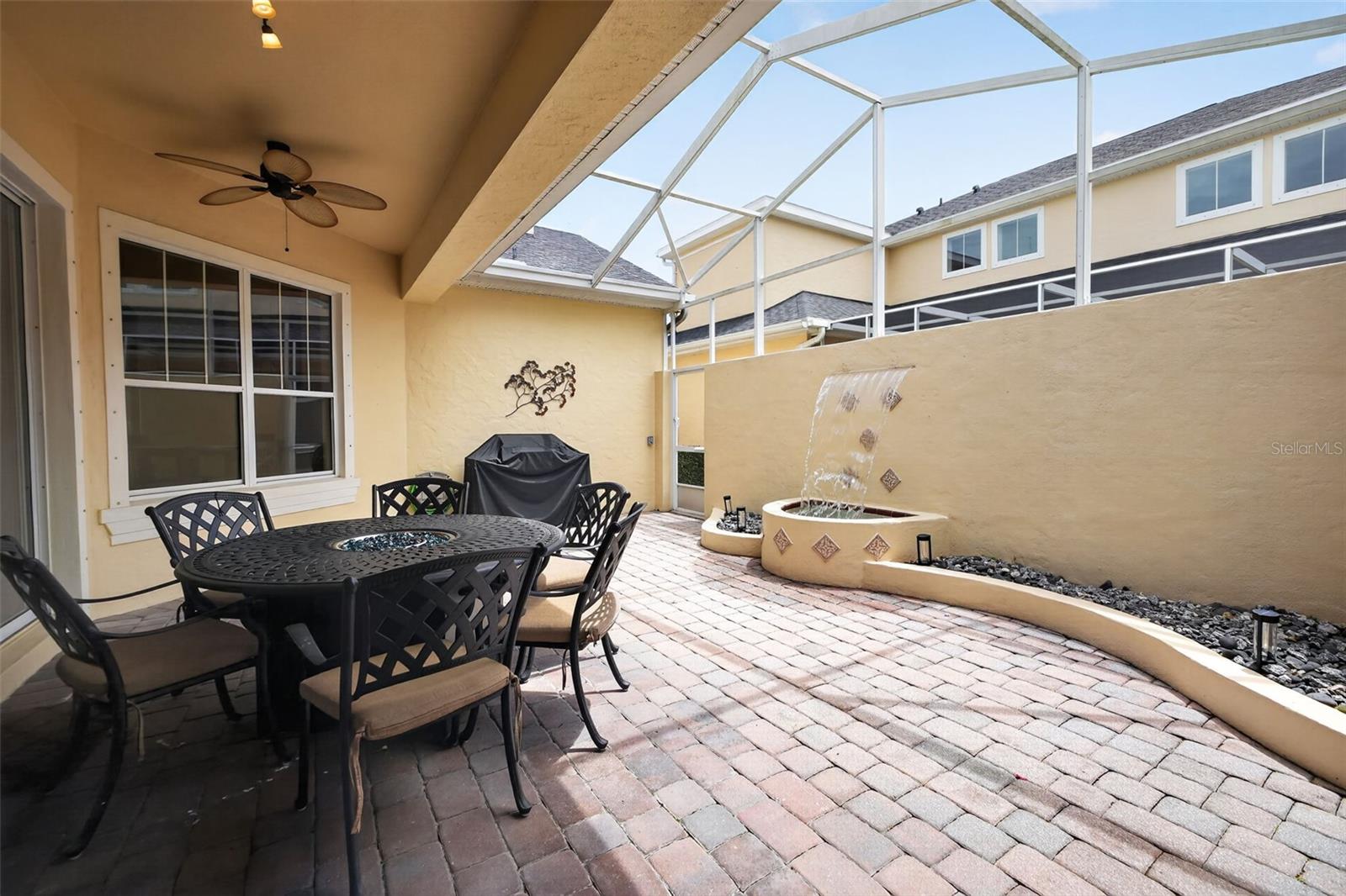 SAVANNAH POINTE - Residential