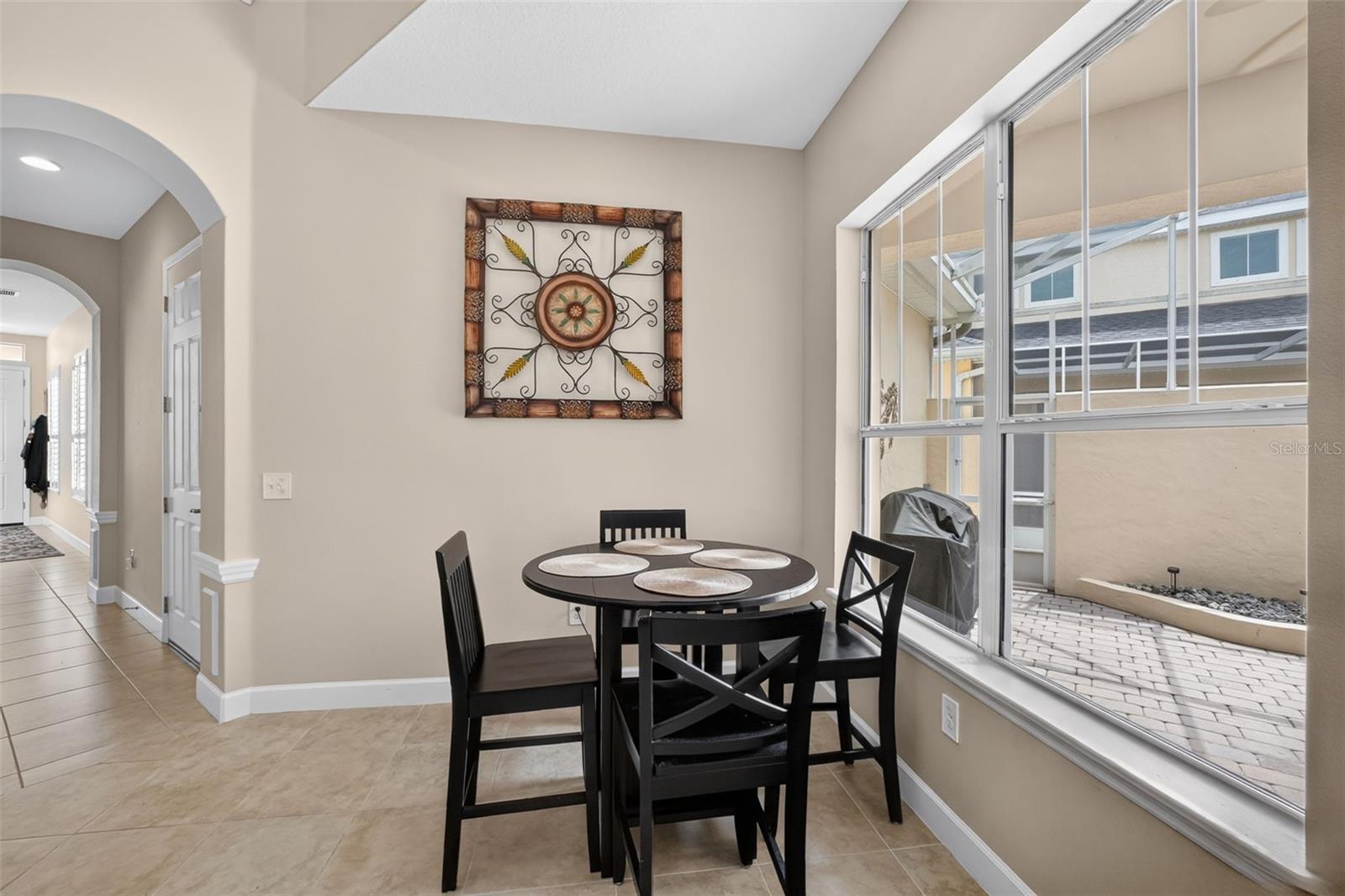 SAVANNAH POINTE - Residential
