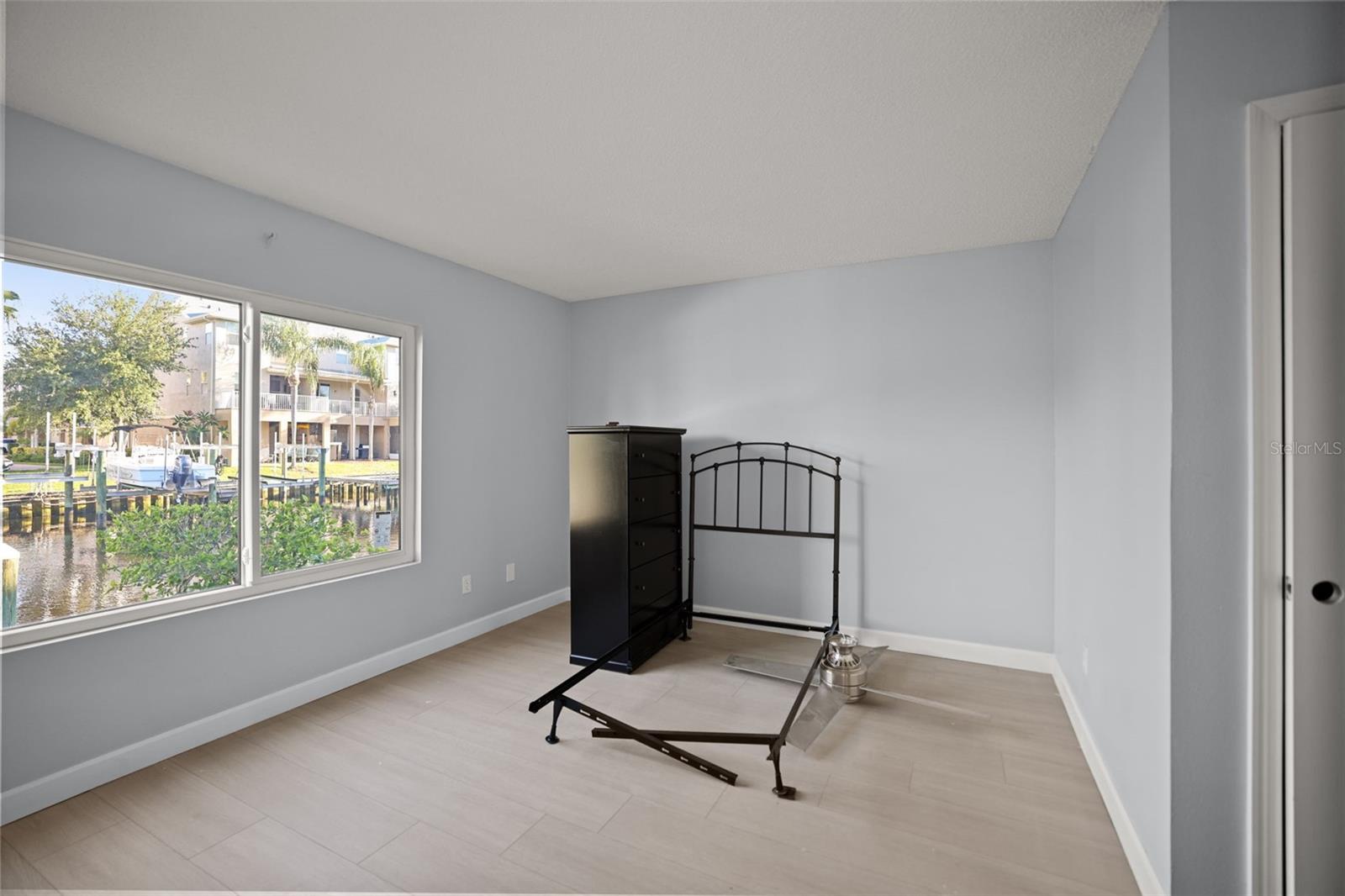 MOORINGS THE CONDO - Residential