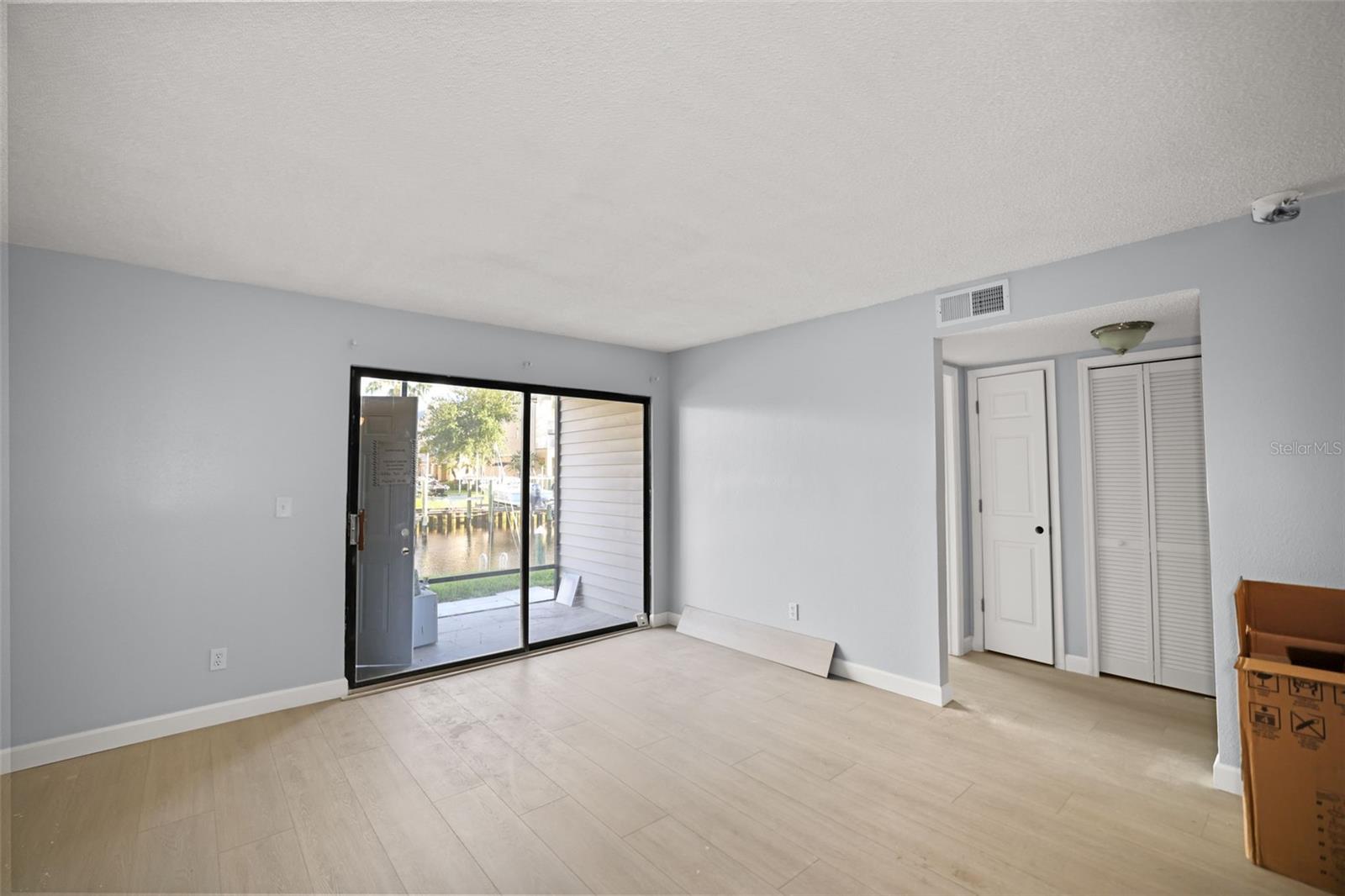 MOORINGS THE CONDO - Residential