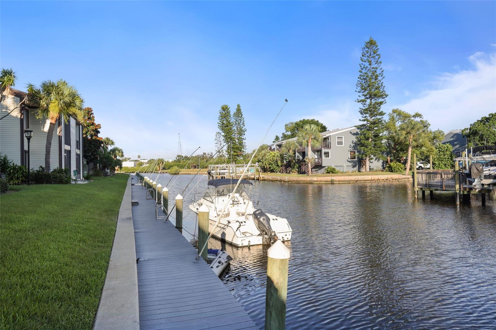 MOORINGS THE CONDO - Residential