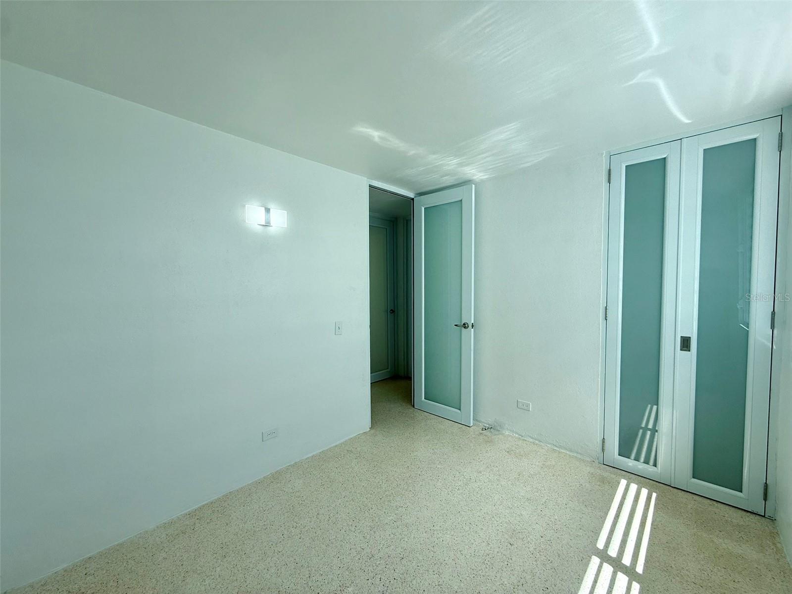VILLA CAROLINA - Residential