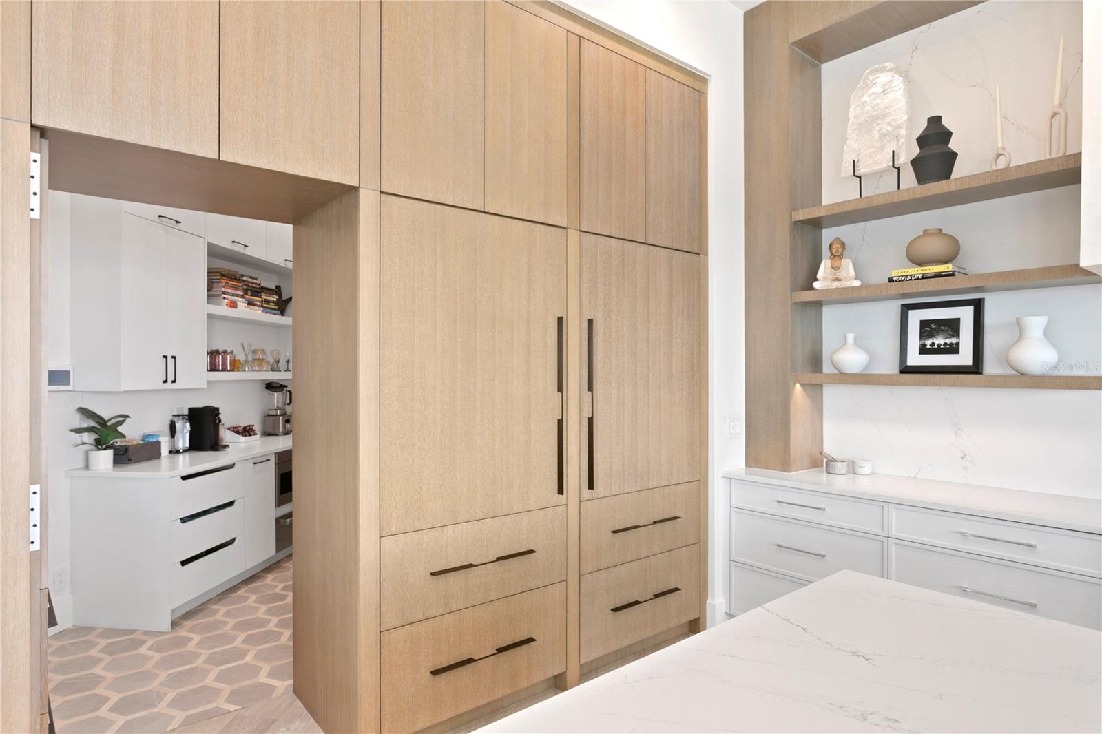 VENETIAN ISLES - Residential