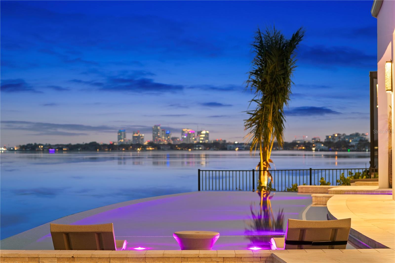VENETIAN ISLES - Residential