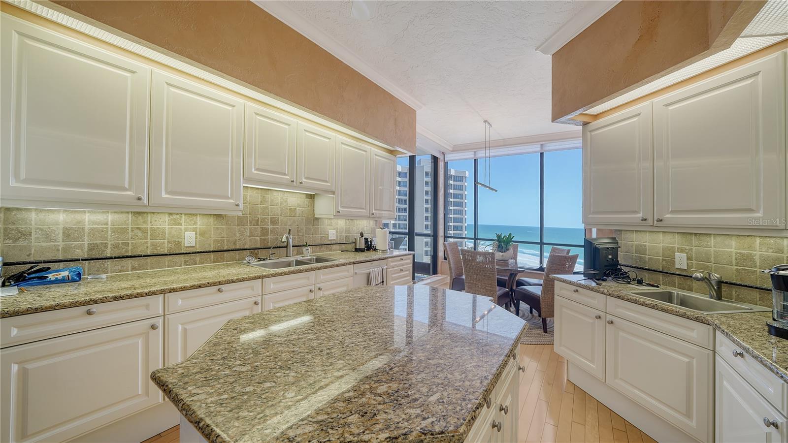 WATER CLUB 01 AT LONGBOAT KEY - Residential