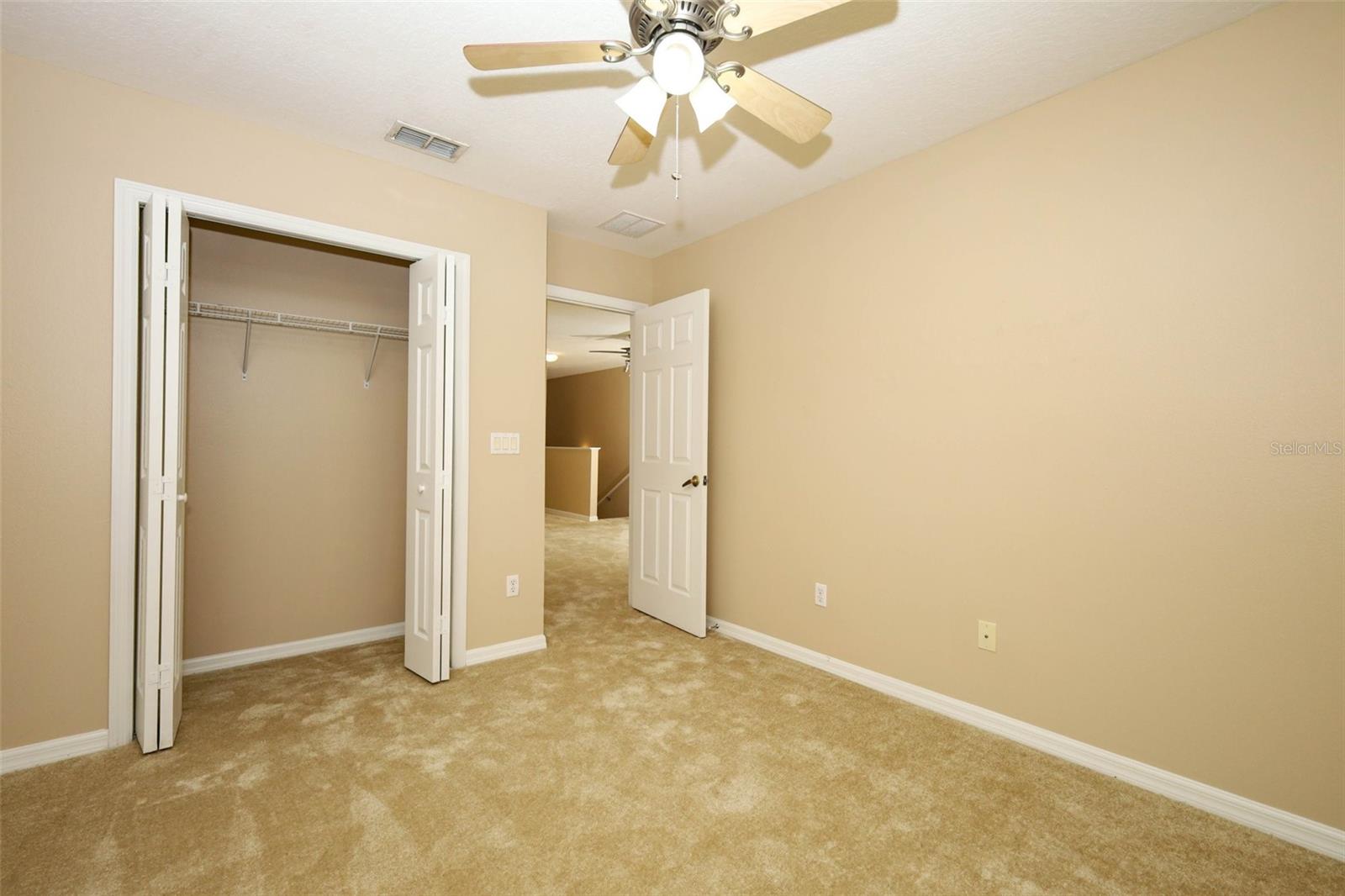 HAWTHORNE GLEN TWNHMS - Residential