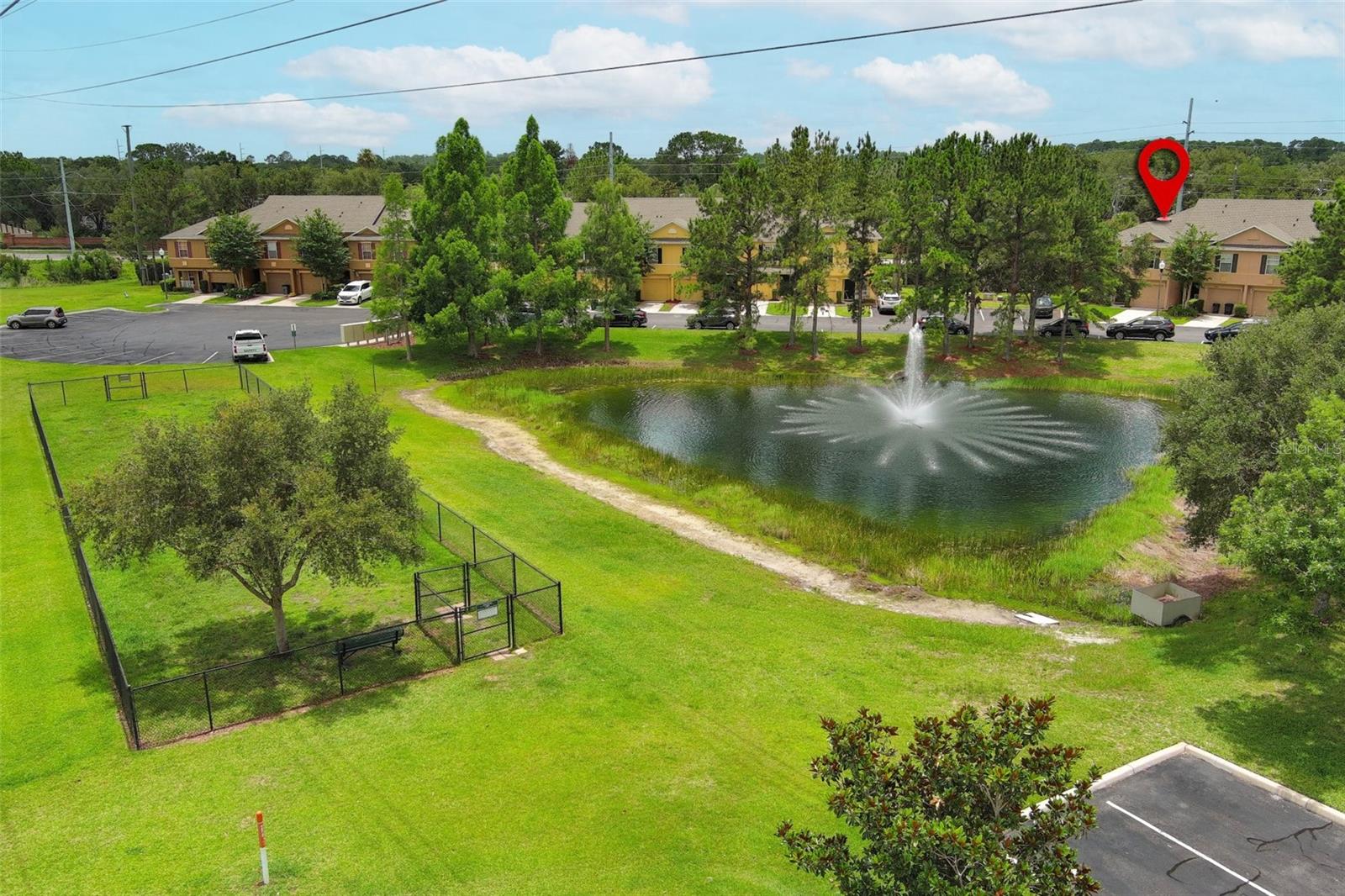 HAWTHORNE GLEN TWNHMS - Residential