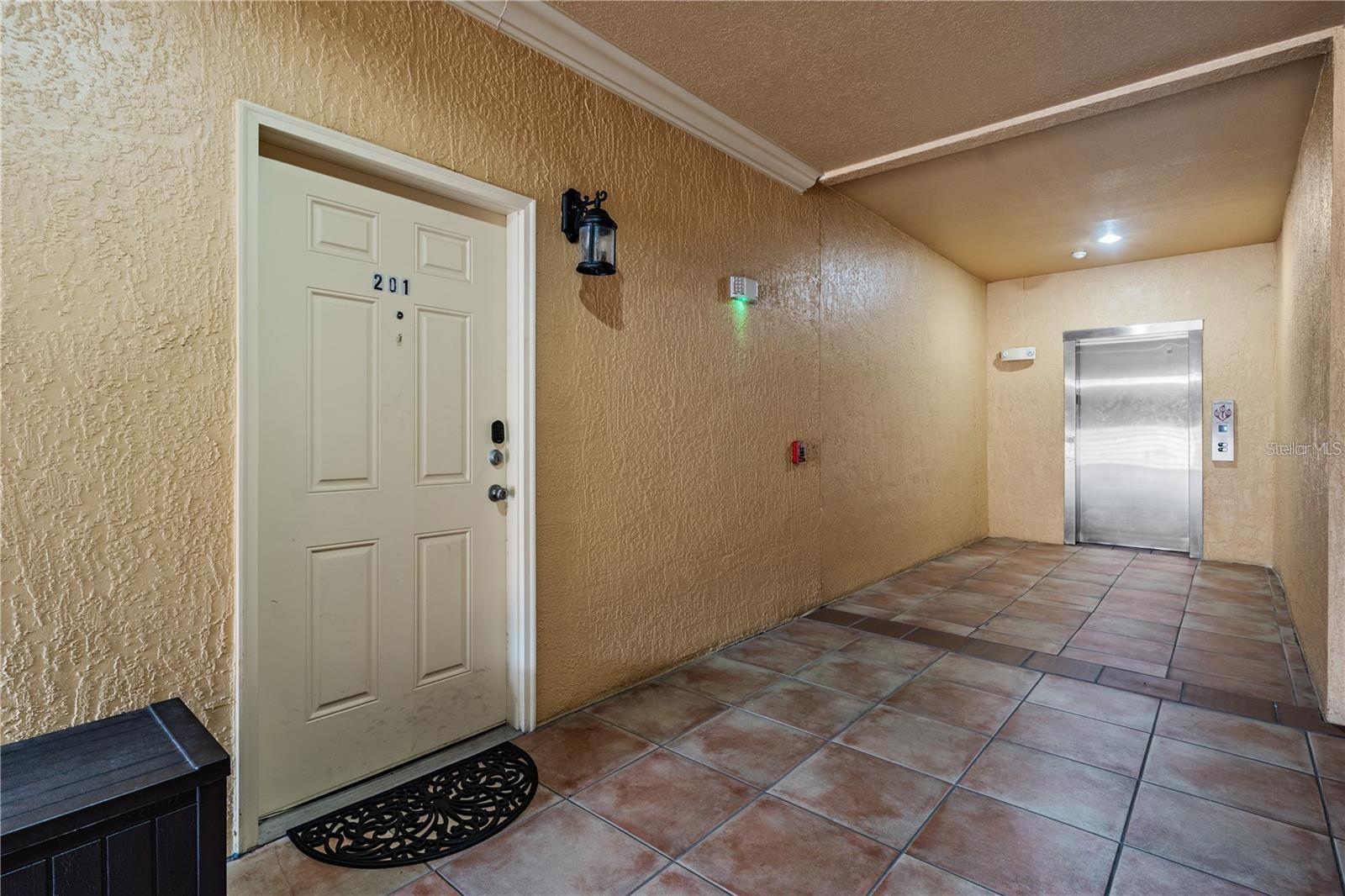 Welcome to Beachwalk Condominiums — a gated, resort-style community where comfort, convenience, and the Florida lifestyle come together beautifully.
This impeccably maintained 1-bedroom, 1-bath condo offers nearly 900 square feet of bright, open living space with tasteful upgrades throughout. The stylish kitchen features granite countertops and a brand-new microwave (2025), while the spacious living and dining areas are accented with elegant crown molding and flow seamlessly to a private screened balcony overlooking peaceful preserve views — the perfect place to unwind.
The oversized bedroom includes a generous walk-in closet, and the new HVAC system (2024) adds modern efficiency and year-round peace of mind.
Residents of Beachwalk enjoy an exceptional amenity package, including a resort-style pool, fully equipped fitness center, clubhouse with billiards, private movie theater, and a scenic boardwalk winding through the community’s lush mangrove preserve. With gated security, elevator access, and low-maintenance living, this condo is ideal for first-time buyers, seasonal residents, or savvy investors.
Perfectly located just minutes from Tampa International Airport, premier shopping and dining in Westshore, golf courses, and major highways, this home offers the perfect balance of tranquility and accessibility.