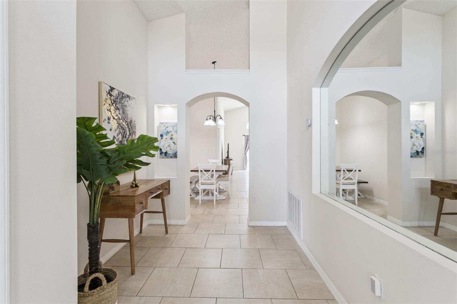ROLLING HILLS ESTATES UNIT 1 AT FORMOSA GARDENS - Residential