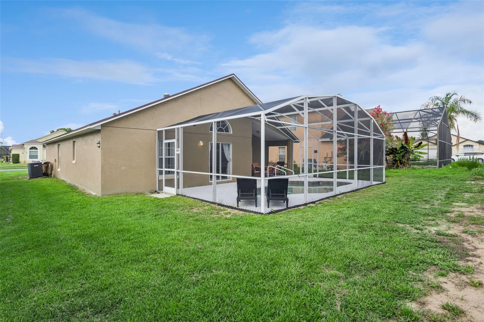 ROLLING HILLS ESTATES UNIT 1 AT FORMOSA GARDENS - Residential
