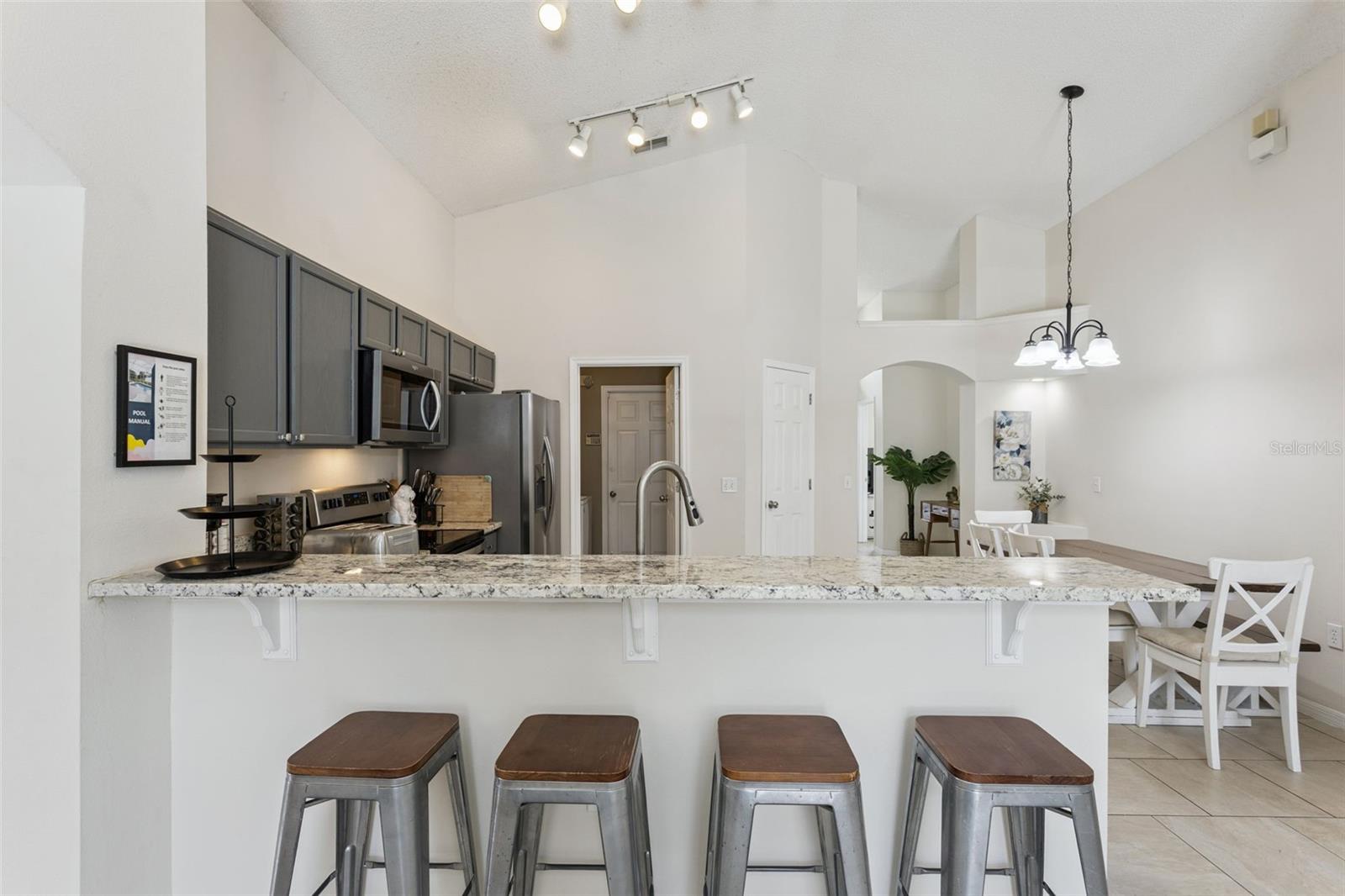 ROLLING HILLS ESTATES UNIT 1 AT FORMOSA GARDENS - Residential