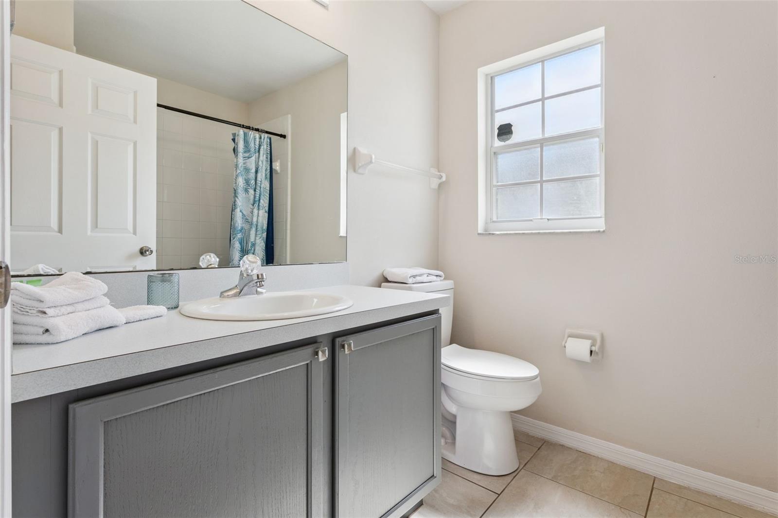 ROLLING HILLS ESTATES UNIT 1 AT FORMOSA GARDENS - Residential