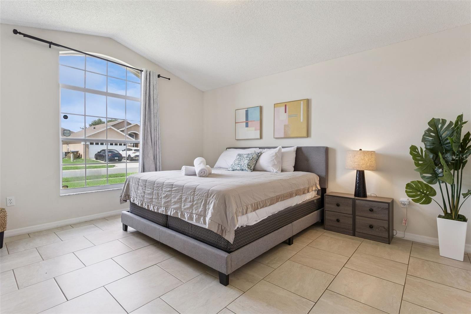 ROLLING HILLS ESTATES UNIT 1 AT FORMOSA GARDENS - Residential