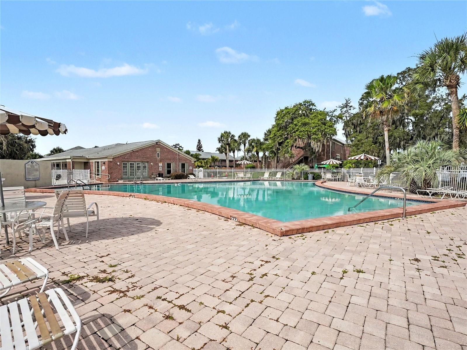 LAKE HOWELL ARMS CONDO - Residential
