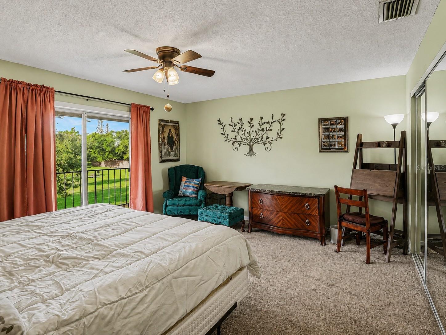 LAKE HOWELL ARMS CONDO - Residential