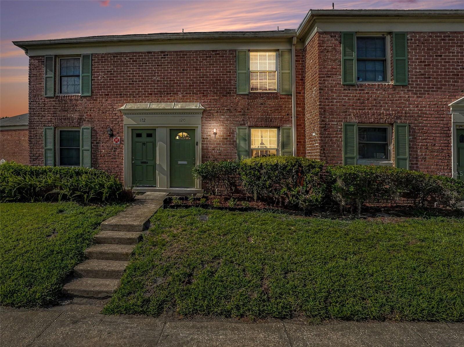 LAKE HOWELL ARMS CONDO - Residential