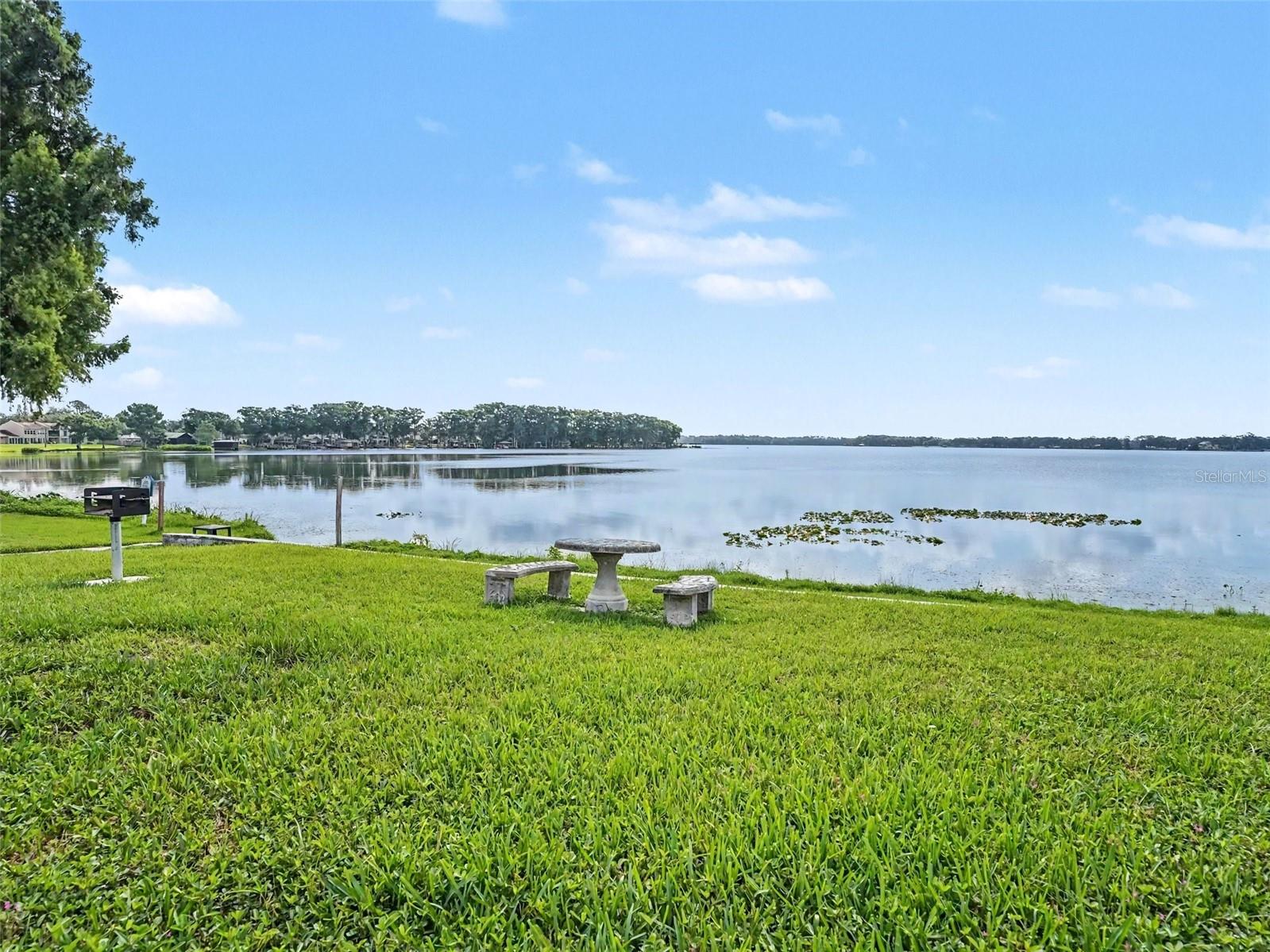LAKE HOWELL ARMS CONDO - Residential
